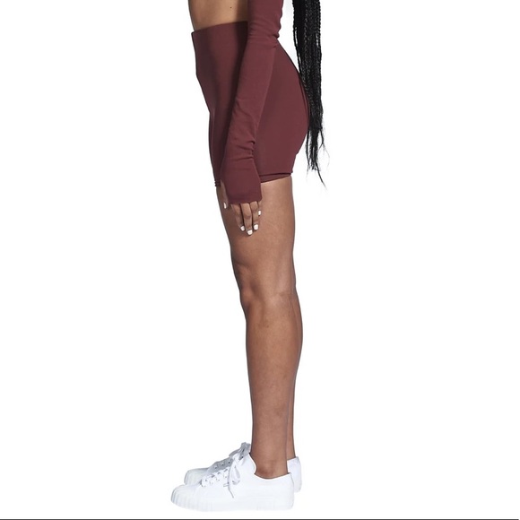 MY MUM MADE IT WINE BIKER SHORTS🍇 - Picture 3 of 4